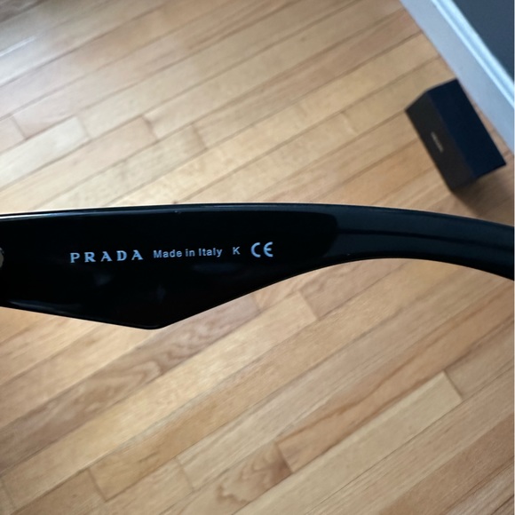 PRADA Milano Sunglasses Black - Picture 10 of 12